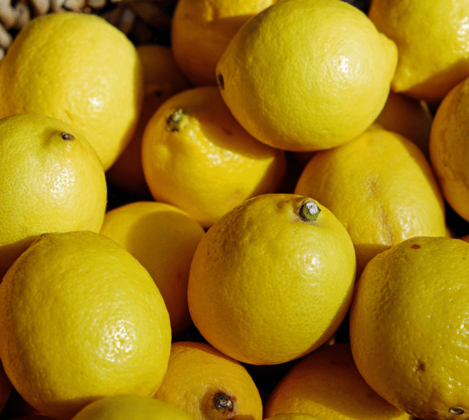 Lemon (1 piece)